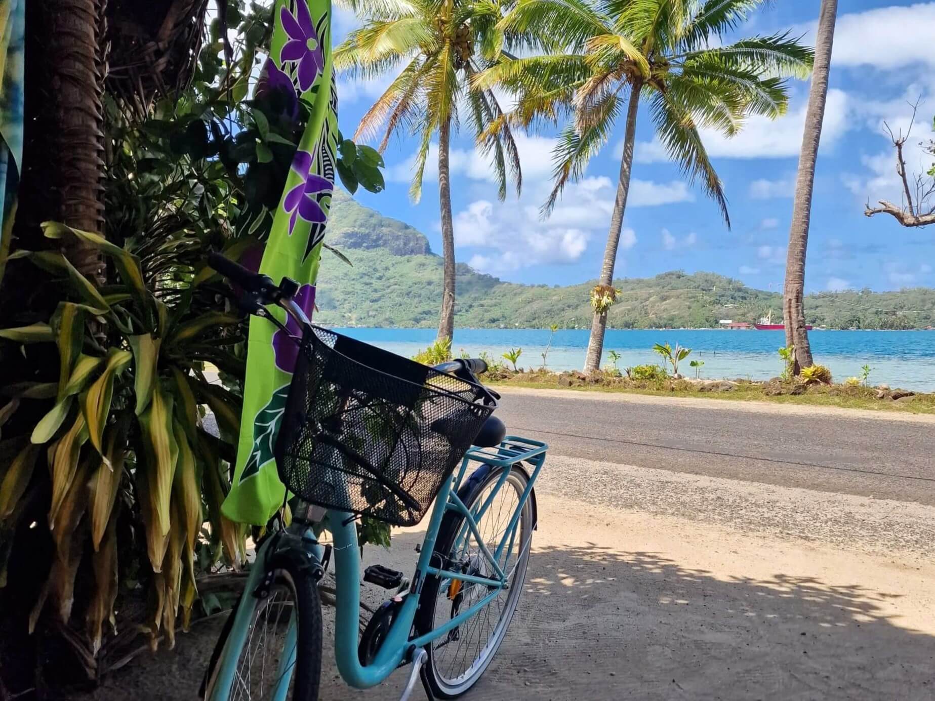 Bora Bora Bicycle Guide: Ultimate One Day Itinerary