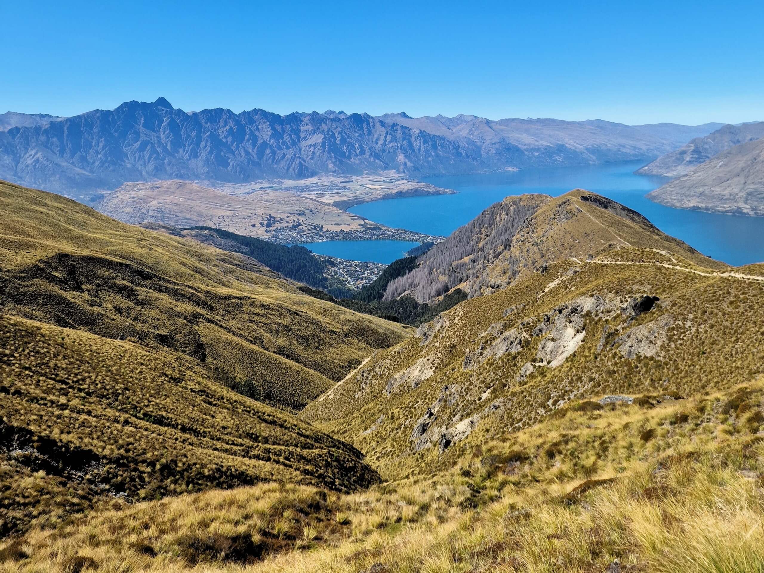 Ben Lomond Track in Queenstown: Ultimate Hiking Guide (2024)