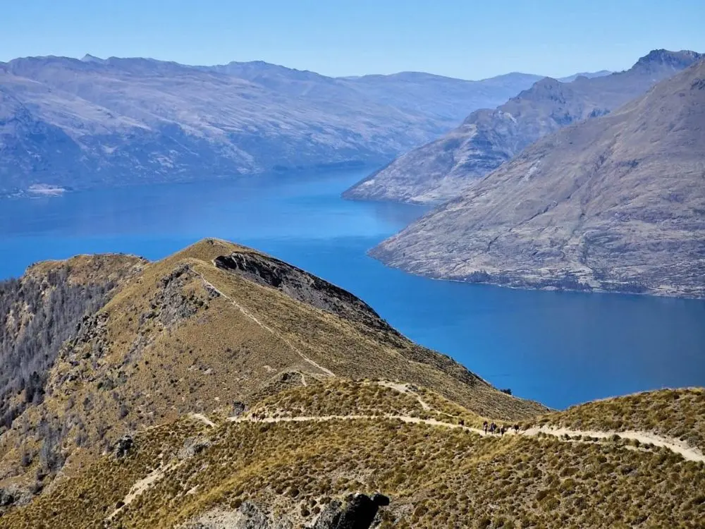 Views from the Ben Lomond Track via Tiki Trail — A $0 hike in Queenstown, New Zealand