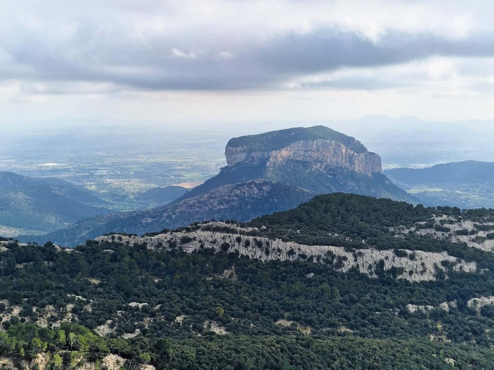 Mallorca’s Ultimate Hiking Trail: The Three Thousands from Cúber