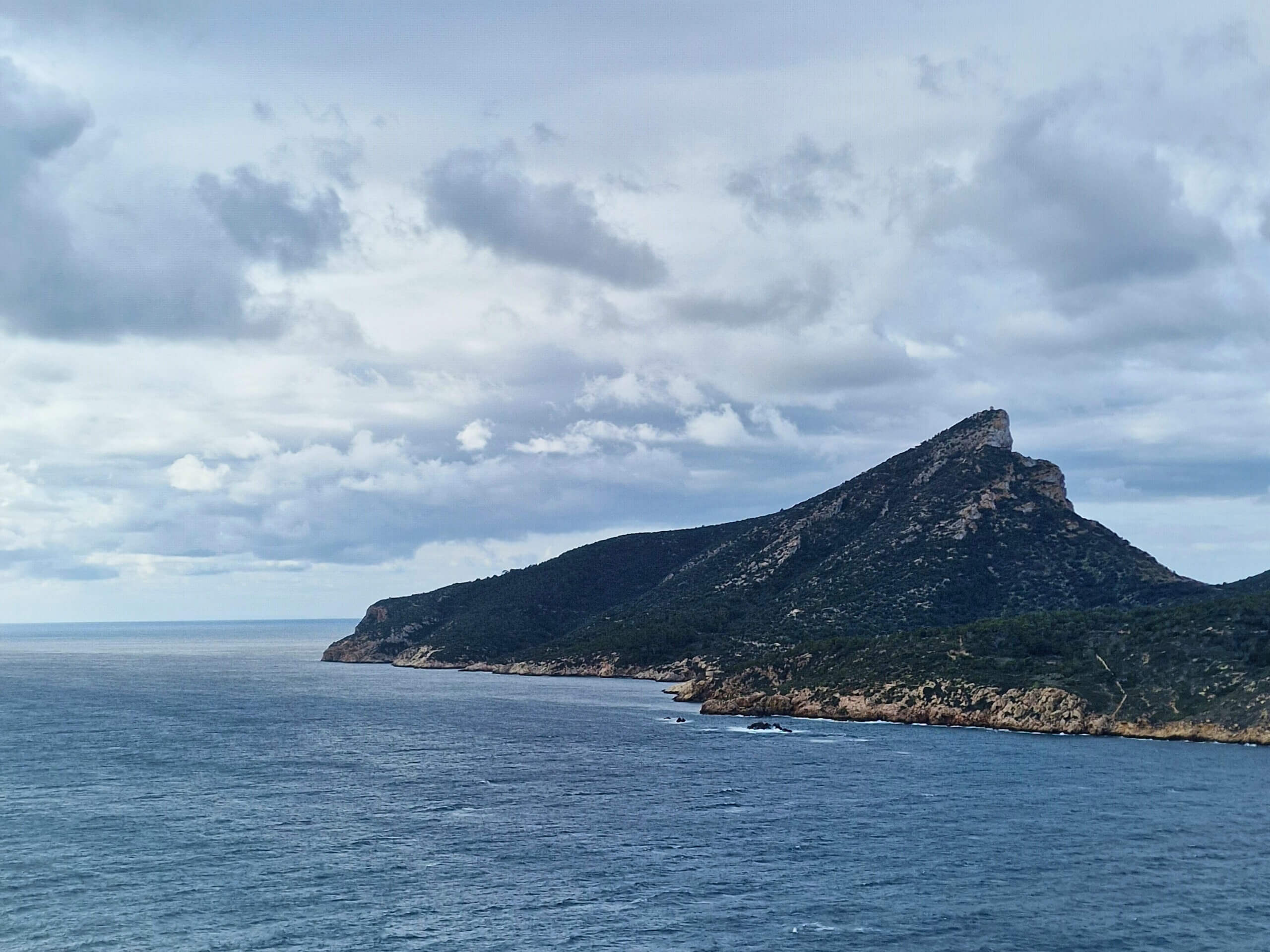 La Trapa Hiking Trail: Epic Coastal Hike, Mallorca